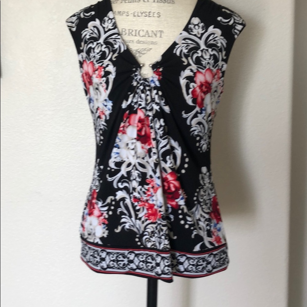 WHBM Top